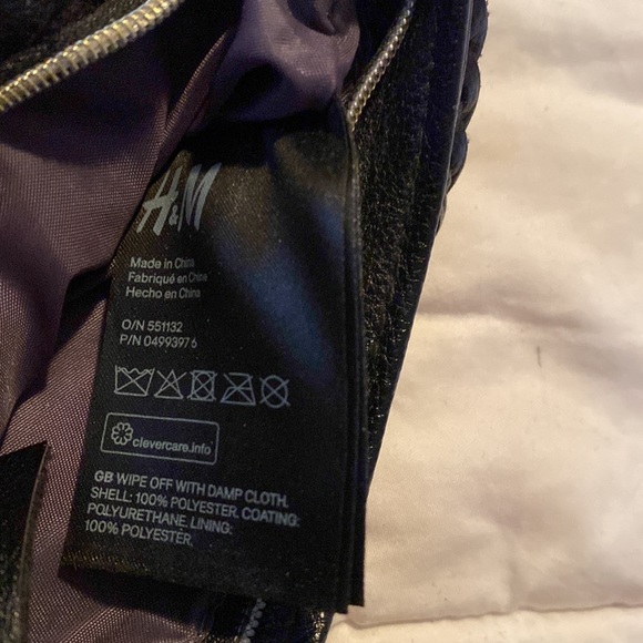 Black H&M Shoulderbag​ - Picture 3 of 3